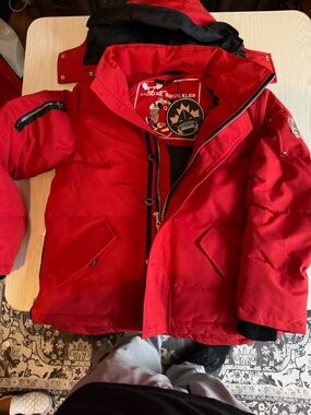 Moose Knuckles  Red Hooded Puffer Jacket small